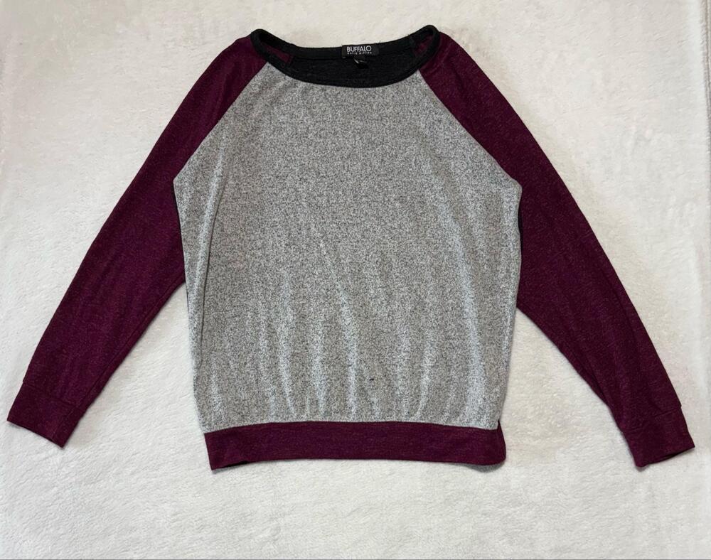 Buffalo David Bitton Sweater Womens Small Gray Maroon Raglan Pullover